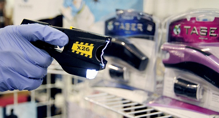 UK police may get potentially fatal taser stun guns  despite public discontent